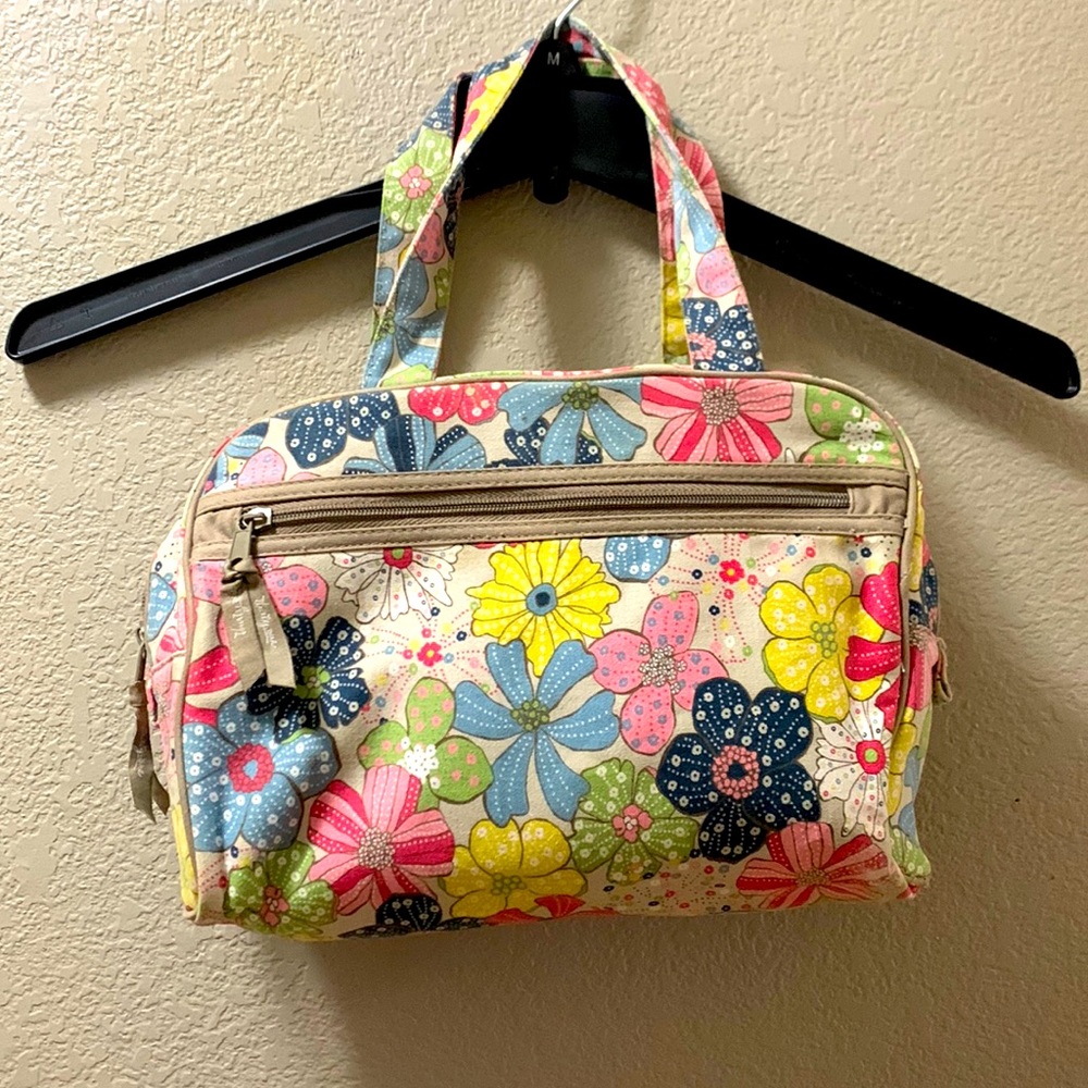 Thirty-one make up bag